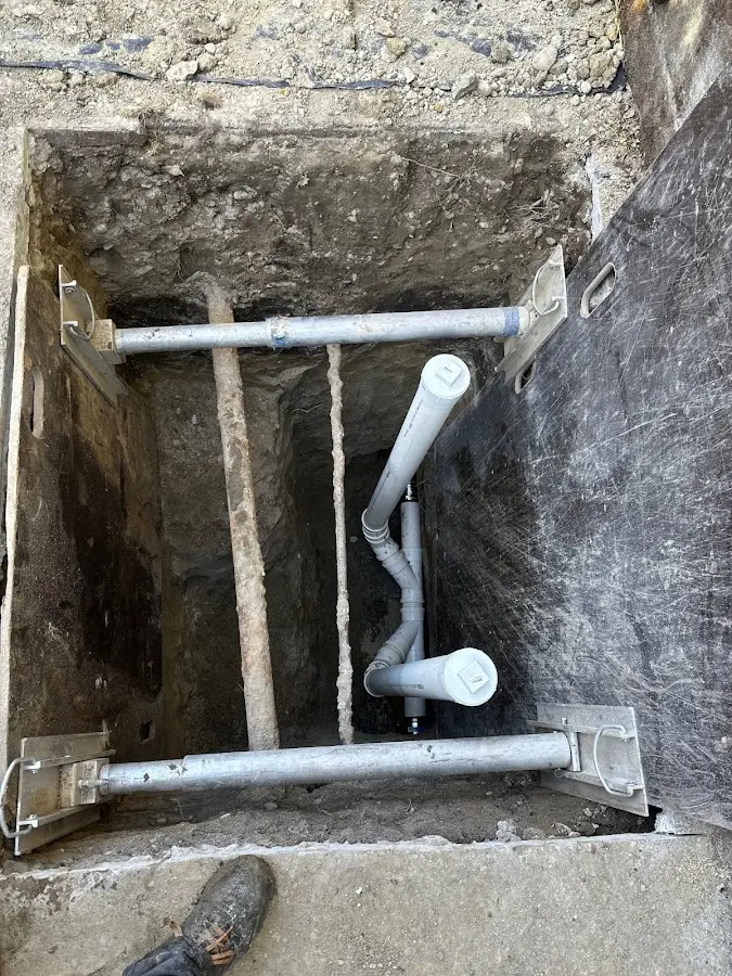 Experienced plumber completing Gas Line Repair work in Bedford